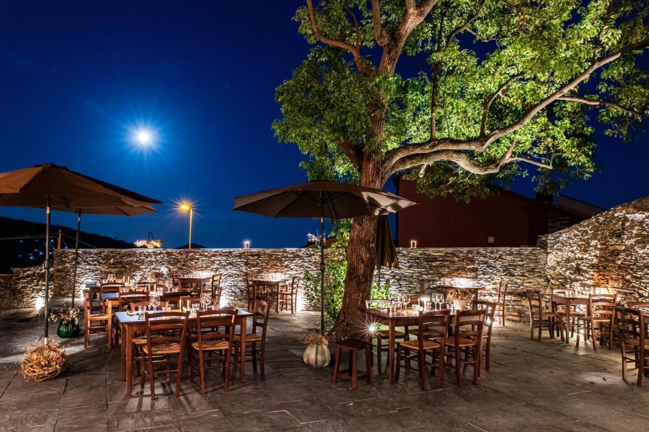 Villa Riviera Resort Lavagna Eksteriør billede