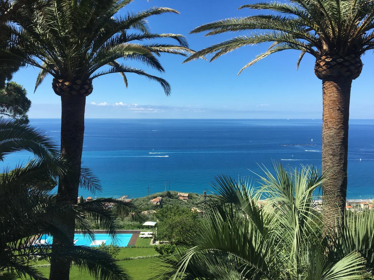 Villa Riviera Resort Lavagna Eksteriør billede